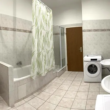 Apartamento Gelsenkirchen, 2-zimmer , 6 Person *